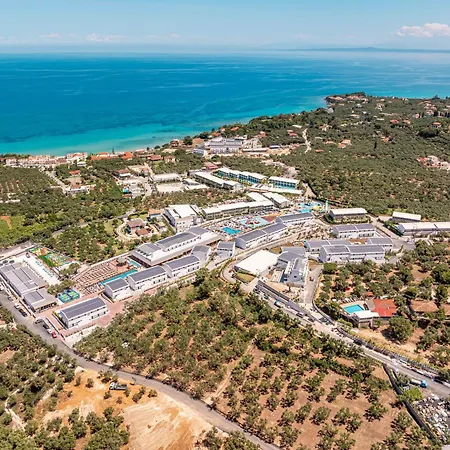 Hotel Caretta Paradise & Waterpark Tragaki