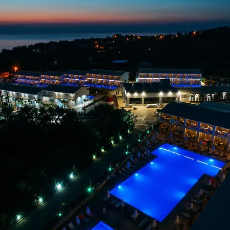 Hotel Caretta Paradise & Waterpark Tragaki